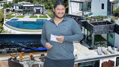 Powerball winner is making the worst financial mistakes .